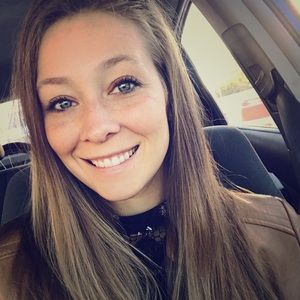 Meet your Posher, Brianna